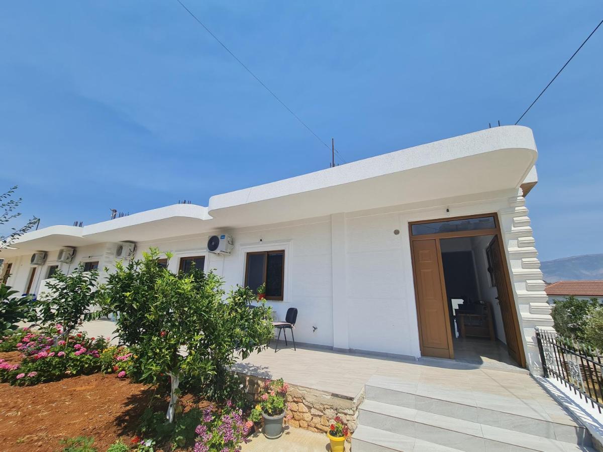 Glow Two Bedroom Apartment Ksamil Exteriér fotografie